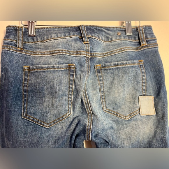 Cabi Slim Boyfriend Jeans Low Rise Straight Patchwork Size 2 - Picture 5 of 9